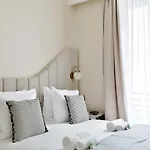 Family Retreat - Le Marais - With Ac