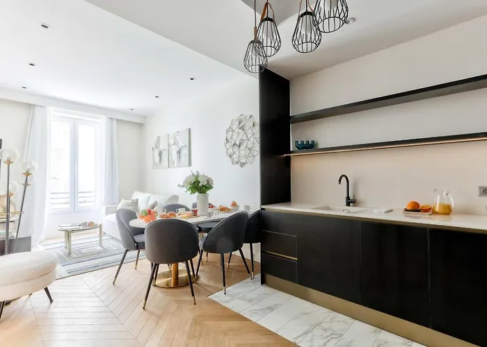 Family Retreat - Le Marais - With Ac