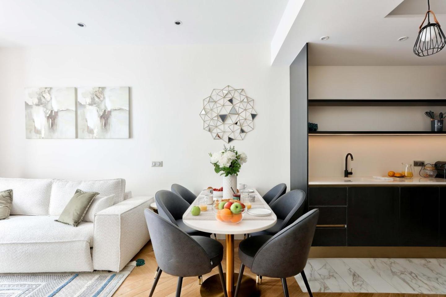 Family Retreat - Le Marais - With Ac
