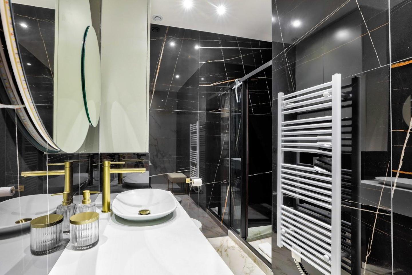 Apartment Family Retreat - Le Marais - With Ac Paris